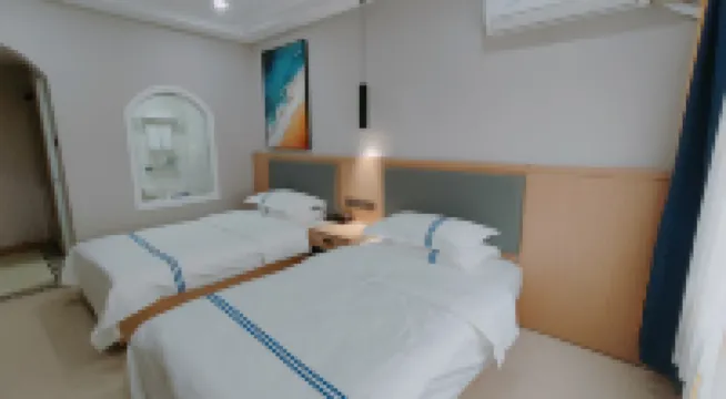 Yishui 1+1 Suxiang Light Luxury Hotel
