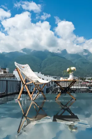 Dali Yuchuanshu Guanshan Inn (Dali Ancient City Branch) Отели в г. Дали