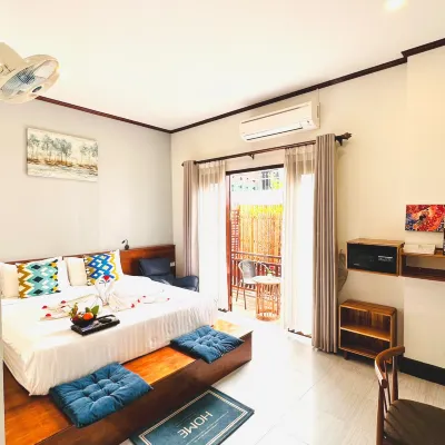 Luang Prabang Museum Inn & Travel Hotels near Wat Manorom