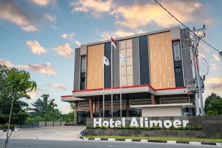 Alimoer Hotel Kubu Raya Отели в г. Kubu Raya Regency