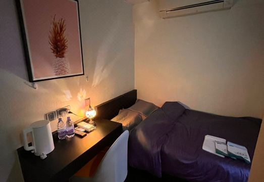 럭키 스타 게스트하우스 입구