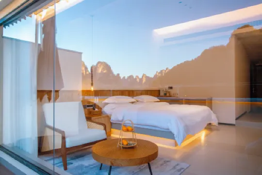 Yunmanshan.ENJOY meisu (Zhangjiajie National Forest Park Branch) Отели рядом с достопримечательностью «Tianbofu»