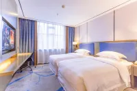 Shihe Hotel Hotels near Xinyang Vocational and Technical College Inspection Technical Institute