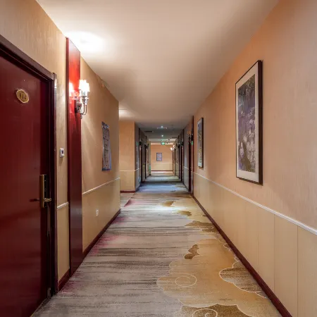 Meijie Business Hotel (Lanzhou Central Provincial Museum)