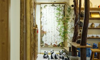 Xianshiyijiu Homestay(Dujiangyan lrrigation Project Scenic Spot Nanqiao Store)