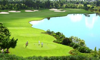 Zhuhai Jinwan Golf Hotel (Jinwan Huafa Shangdu Branch)