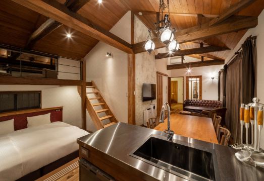 5. 가루이자와 호텔..