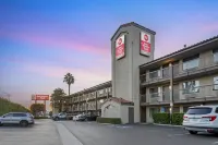 Best Western Plus Executive Inn Hôtels à : Rowland Heights