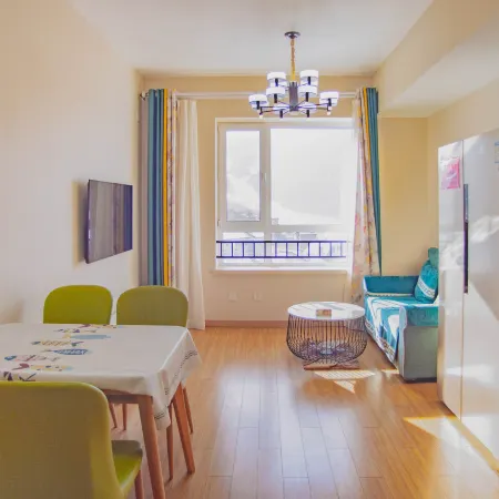 Xuewei Hotel (Jilin Vanke Songhua Lake Ski Tourism Resort)