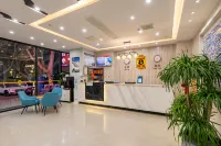 Super 8 Hotel (Xuzhou Suining Bayi Middle Road Xingmei Plaza) Hotels in Suining