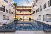 Swiss-Belcourt Lombok - Kolam Renang