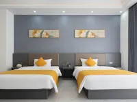 Moment · Shiguang Courtyard | Courtyard-style Homestay (Lingshui Perfume Bay) 링수이 호텔