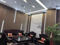Huihai Hotel - موقف سيارات