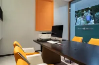 JOYINN Z HOTEL(Meishan East High-speed Railway Station San Su Temple ) - Business