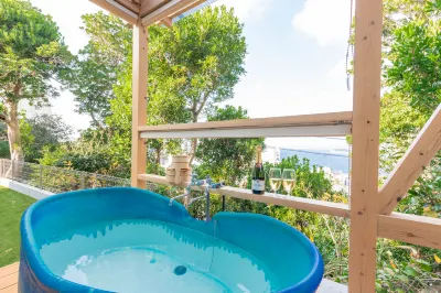 HOT & DOG Hotels in Shirahama