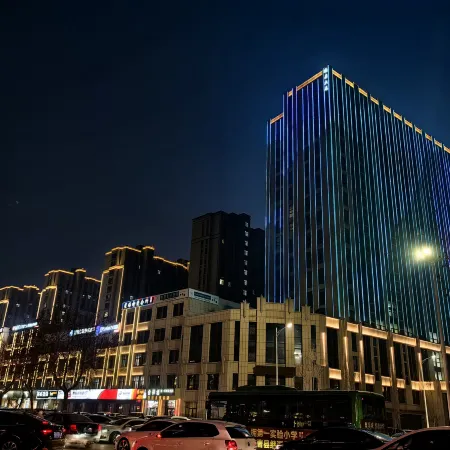 7 Days Premium Hotel (Cao County Ginza Mall Dejia Building)