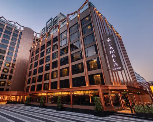Samala Bangkok Sukhumvit 15 by Kingston Hotels Hotels near Nana