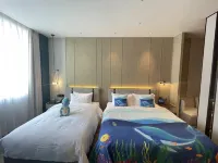 Posher House Urumqi Hotel (Tianshan International Airport · Degang Wanda) - Family