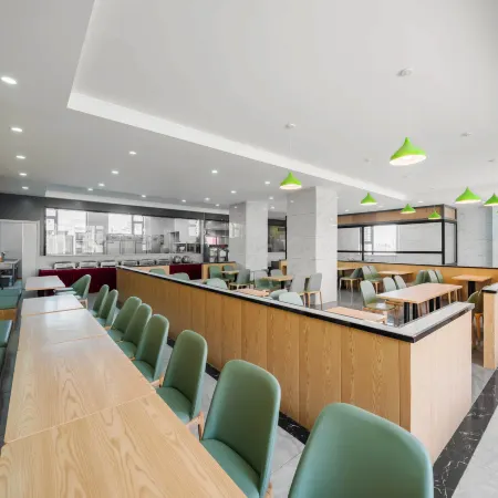 Dachaidan Chengyue Sunshine Hotel