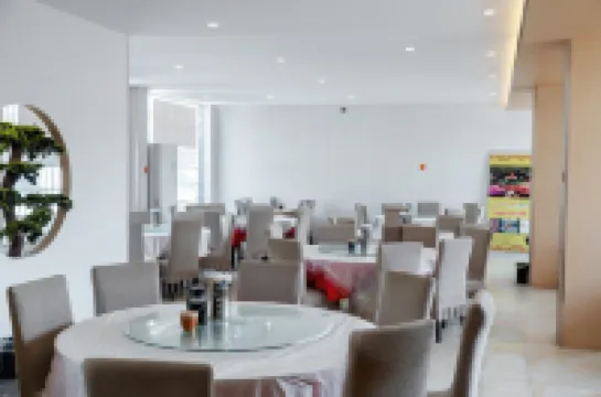 Dengfeng Songlin Hotel