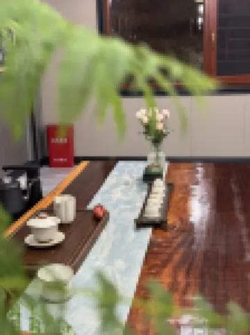 At first sight Mountain side Homestay (Huangguoshu Waterfall Scenic Area Branch)