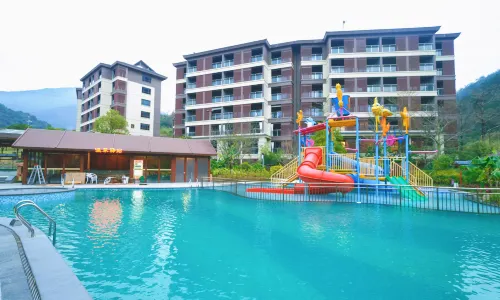 Hezhou Banshan Hot Spring Resort