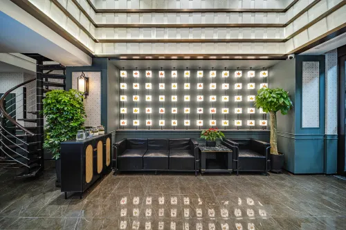 Jifeng International Hotel (Urumqi Youhao Road Business District Branch)