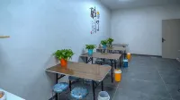Hotan Pearl Business Hotel