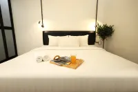 Suite 18 Boutique Hotel