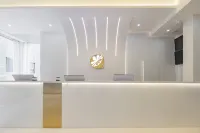 Qingyou Sharing Hotel (Monument to the people's Liberation Store