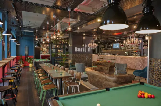 柏林亞歷山大廣場發電機酒店