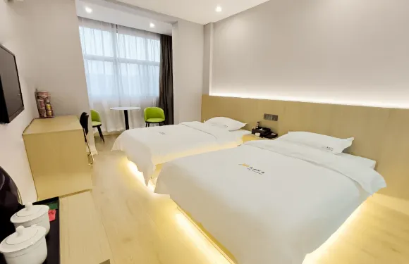 淮濱豪韻商務賓館（淮河公園店）