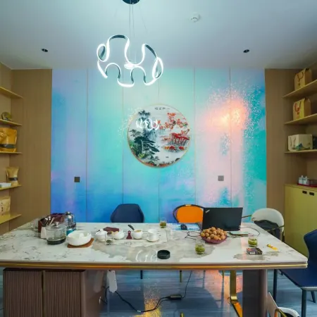 Shiqian Yunjing Oriental Smart Hotel
