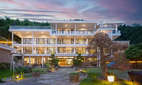 Xiyue Anjun Mogan Mountain Yeshe Hotel
