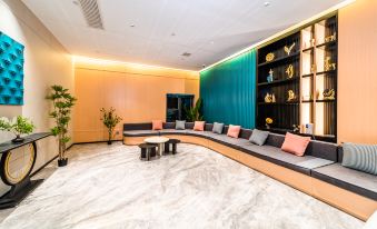 Family Wisdom Hotel