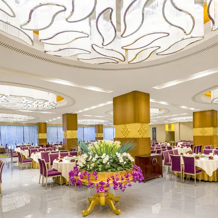 Poly New Jiuzhai Hotel