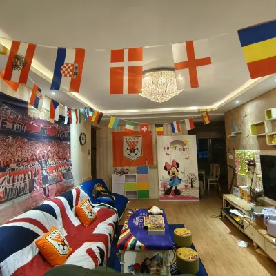 Seven Youth Hostel