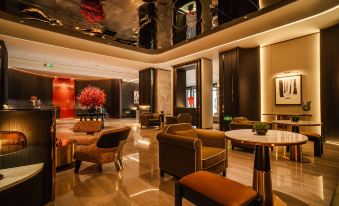 Longyun Hotel
