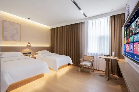 Meiyue Hotel (Nigong Gymnasium Finance University Store) Отели рядом с достопримечательностью «Urumqi Railway Transport School (Beijing Middle Road)»