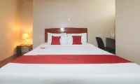 RedDoorz @ Arrs Hotel & Resort Hotels in Tagum