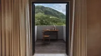Jilu plant private school (Ganzhou) - Mountain view