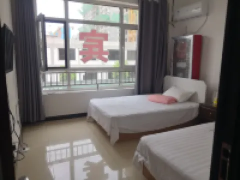 Xinyu Hotel Hotels in Laoling
