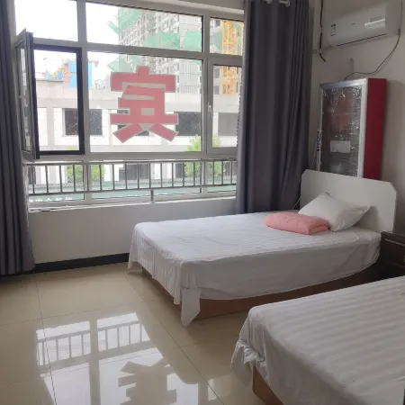 Xinyu Hotel Hotels in Laoling