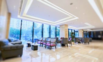 Beijing Oriental Mao Hotel (NanluoguLane Beixinqiao Subway Station)