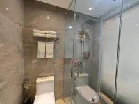 Pinwei International Holiday Hotel - Bintang 3