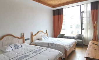 Yiliang Mountain Residence · Banpo Li Homestay