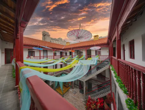 Sanke Bieyuan Homestay (Qingdao Railway Station Catholic Church Branch) - Kæledyr tilladt