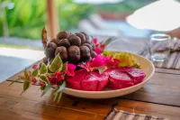 Villa Juliette Hotels in Sedayu