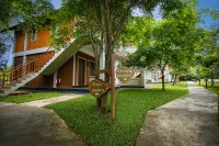 Elephas Resort & Spa