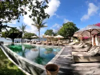 Kokomo Resort Gili Gede Hotels in Gili Asahan
